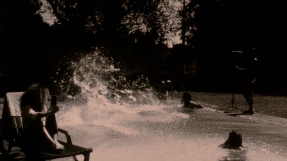 At the Lab - kép 1