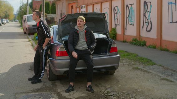Să decidă instanța - image 1